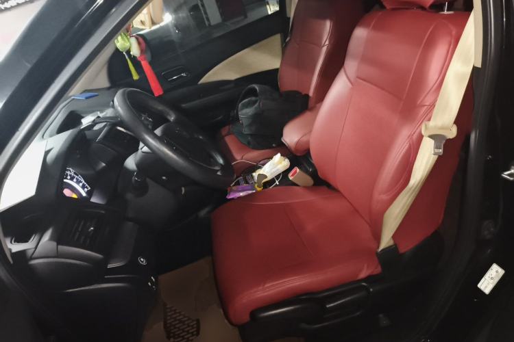 Used Honda CR-V 2015 2.0L two-wheel drive urban version Left Front Seat