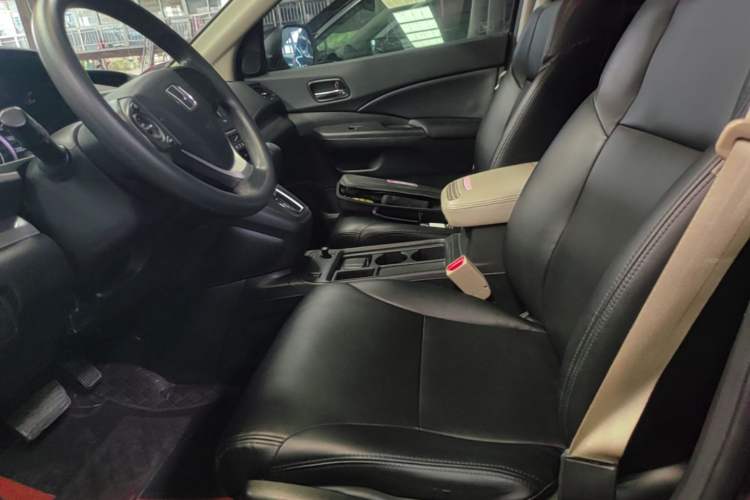 Used Honda CR-V 2015 2.0L two-wheel drive Fashion Edition Left Front Seat