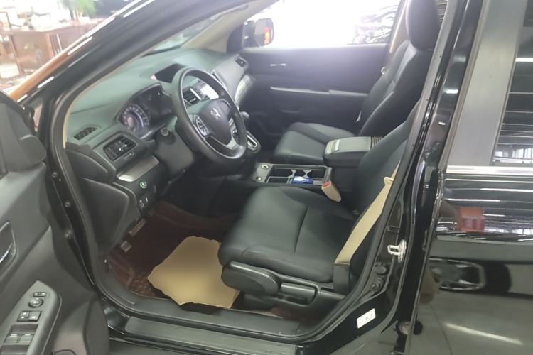 Used Honda CR-V 2015 2.0L two-wheel drive Fashion Edition Left Front Seat