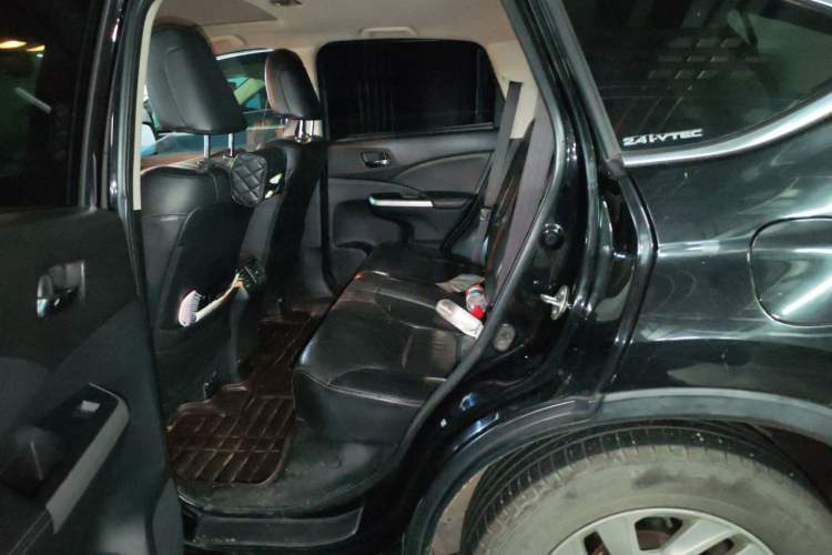 Used Honda CR-V 2015 2.4L four-wheel drive luxury version Left Rear Seat