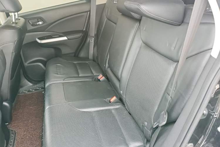 Used Honda CR-V 2015 2.4L two-wheel drive luxury version Left Rear Seat