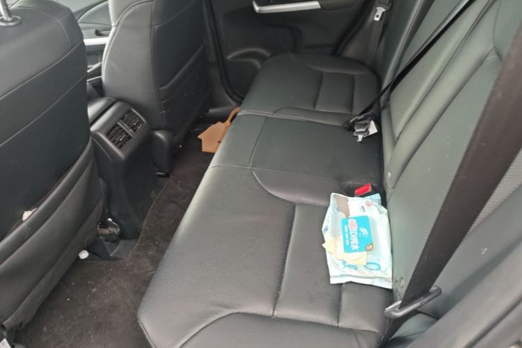 Used Honda CR-V 2015 2.4L two-wheel drive luxury version Left Rear Seat