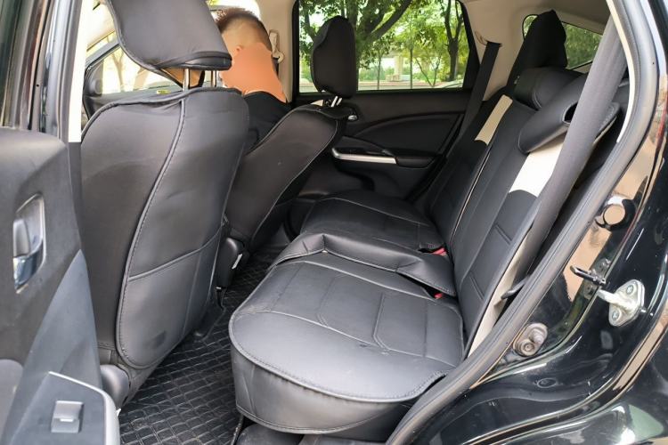Used Honda CR-V 2015 2.4L two-wheel drive luxury version Left Rear Seat