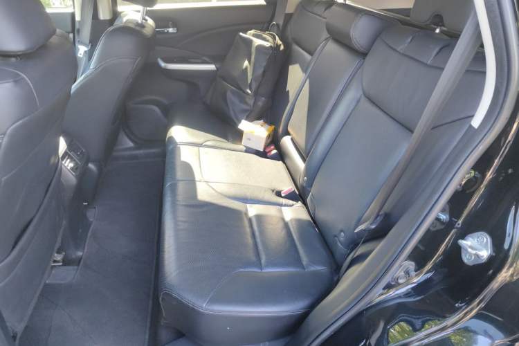 Used Honda CR-V 2015 2.4L four-wheel drive luxury version Left Rear Seat