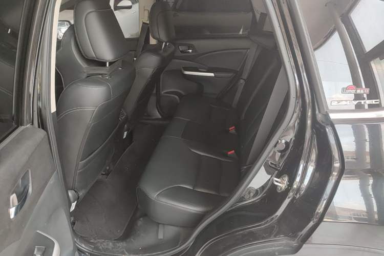 Used Honda CR-V 2015 2.4L four-wheel drive luxury version Left Rear Seat
