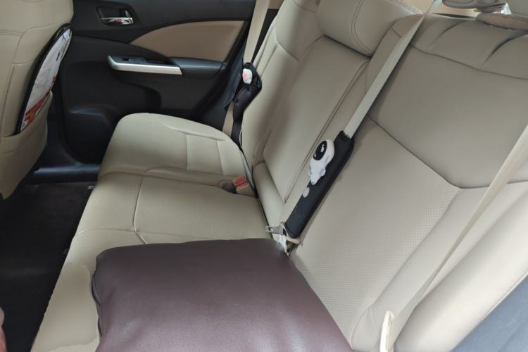 Used Honda CR-V 2015 2.4L two-wheel drive luxury version Left Rear Seat
