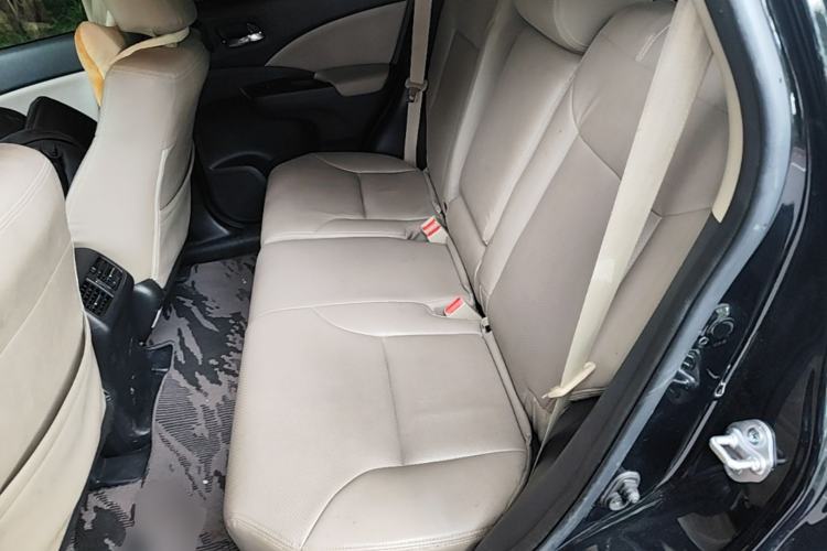 Used Honda CR-V 2015 2.0L two-wheel drive Fashion Edition Left Rear Seat
