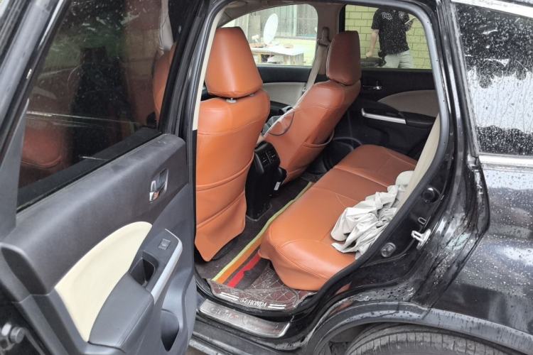Used Honda CR-V 2015 2.4L two-wheel drive luxury version Left Rear Seat