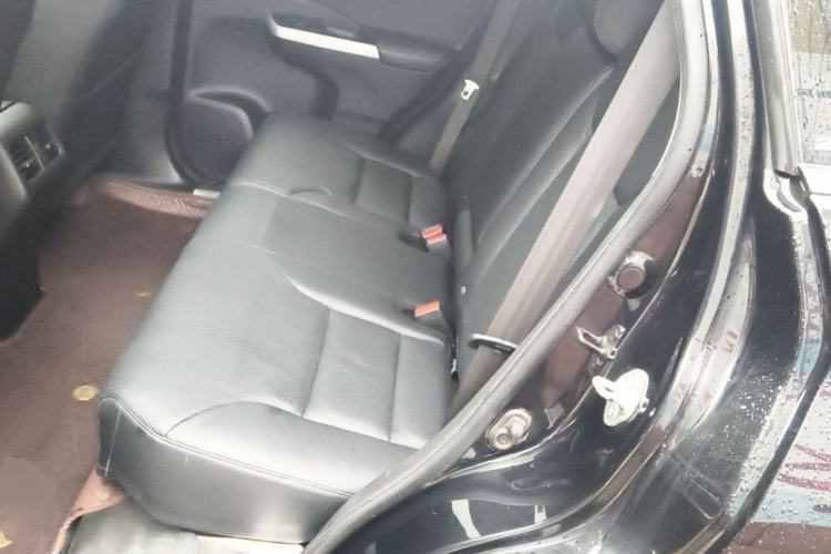 Used Honda CR-V 2015 2.4L two-wheel drive luxury version Left Rear Seat