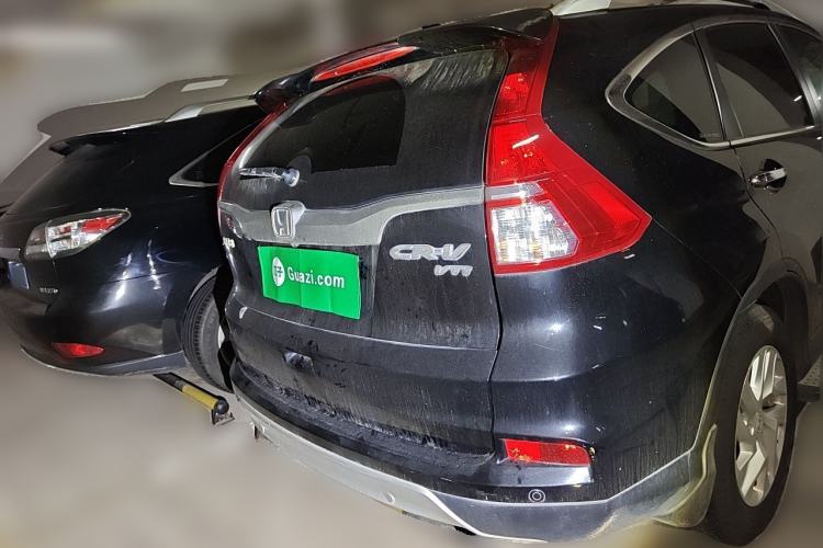 Used Honda CR-V 2015 2.4L two-wheel drive luxury version Rear