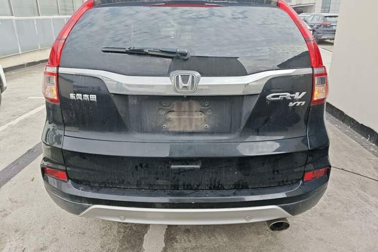 Used Honda CR-V 2015 2.4L two-wheel drive luxury version Rear