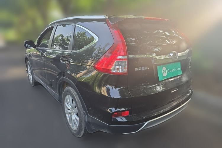 Used Honda CR-V 2015 2.0L two-wheel drive Fashion Edition Rear Left 45 Deg