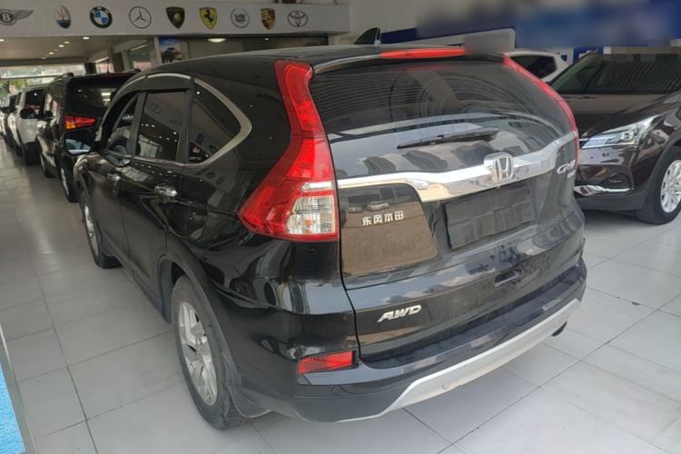 Used Honda CR-V 2015 2.4L four-wheel drive luxury version Rear Left 45 Deg