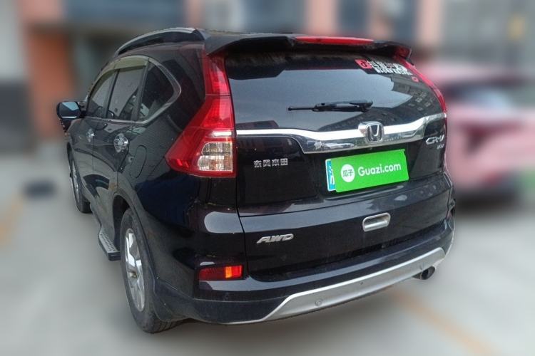 Used Honda CR-V 2015 2.4L two-wheel drive luxury version Rear Left 45 Deg