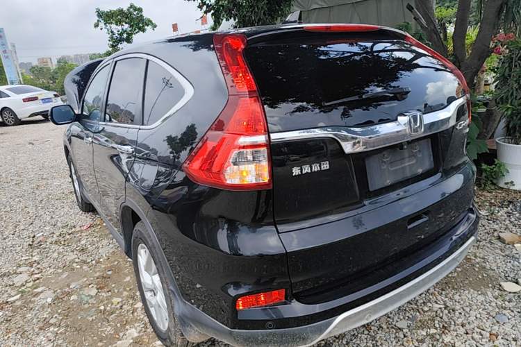 Used Honda CR-V 2015 2.4L two-wheel drive luxury version Rear Left 45 Deg