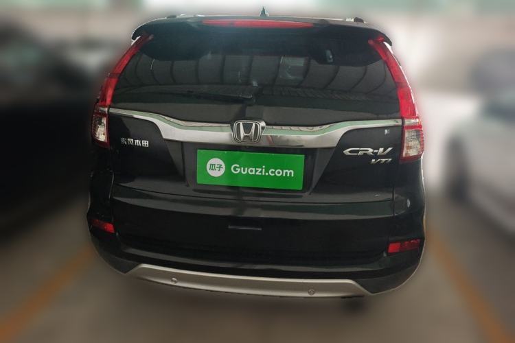 Used Honda CR-V 2015 2.4L two-wheel drive luxury version Rear