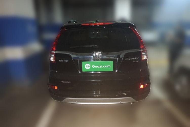 Used Honda CR-V 2015 2.4L four-wheel drive luxury version Rear