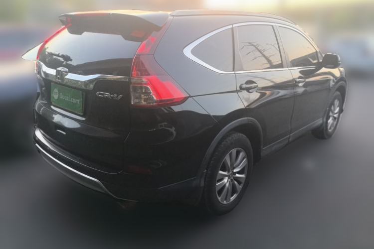 Used Honda CR-V 2015 2.0L two-wheel drive Fashion Edition Rear Right 45 Deg