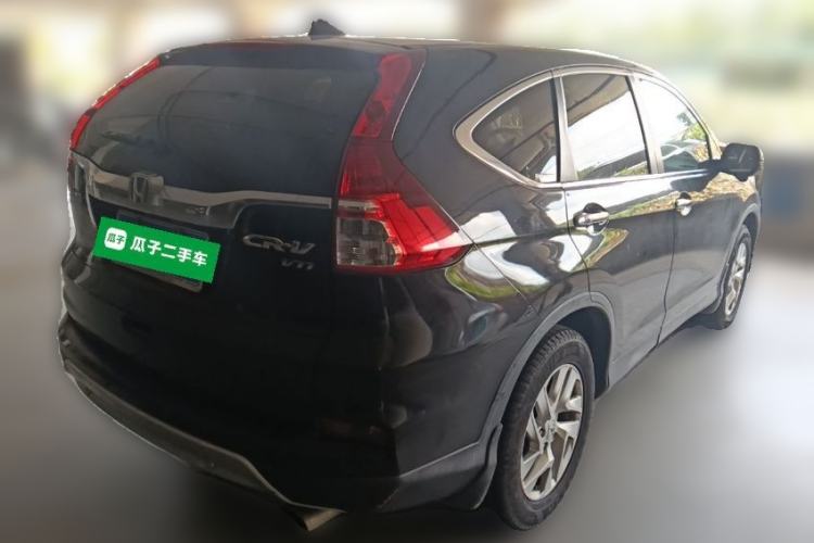 Used Honda CR-V 2015 2.4L two-wheel drive luxury version Rear Right 45 Deg