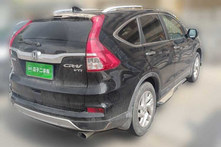 Used Honda CR-V 2015 2.4L two-wheel drive luxury version Rear Right 45 Deg