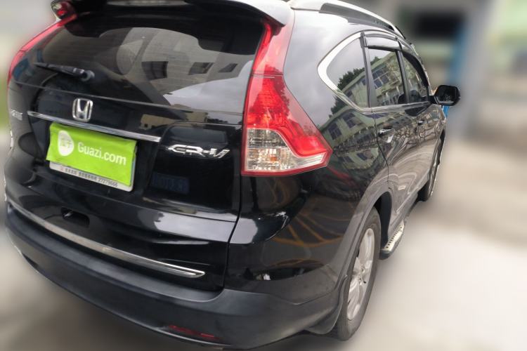 Used Honda CR-V 2015 2.0L 2WD Classic Edition Rear Right 45 Deg