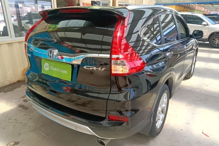Used Honda CR-V 2015 2.4L two-wheel drive luxury version Rear Right 45 Deg