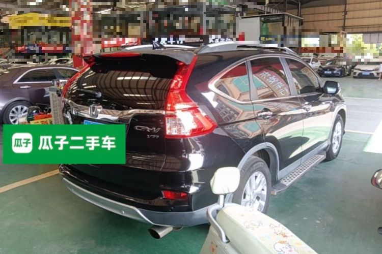 Used Honda CR-V 2015 2.4L two-wheel drive luxury version Rear Right 45 Deg