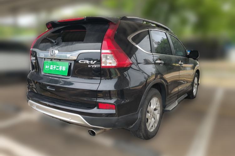 Used Honda CR-V 2015 2.4L two-wheel drive luxury version Rear Right 45 Deg