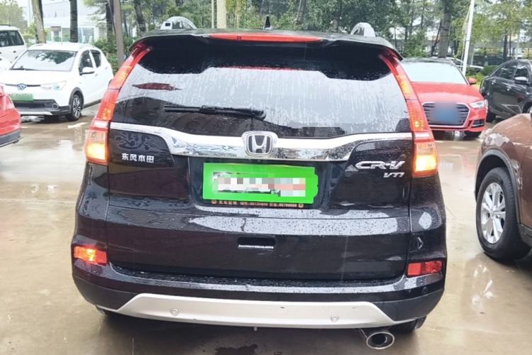 Used Honda CR-V 2015 2.4L two-wheel drive luxury version Rear