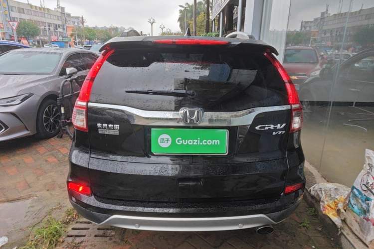 Used Honda CR-V 2015 2.4L two-wheel drive luxury version Rear