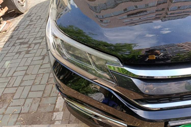 Used Honda CR-V 2015 2.0L two-wheel drive urban version Right Front Headlight