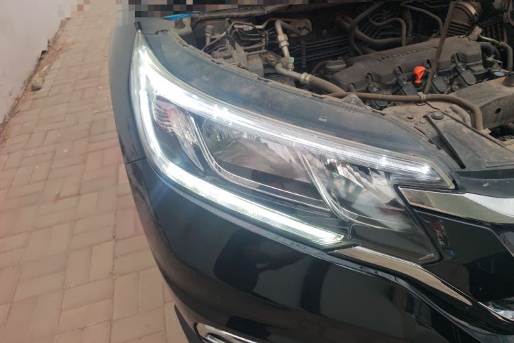 Used Honda CR-V 2015 2.0L two-wheel drive Fashion Edition Right Front Headlight