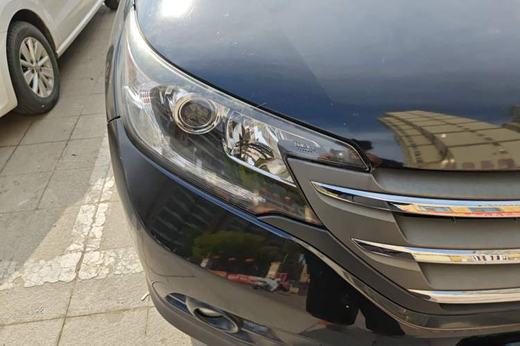Used Honda CR-V 2015 2.0L 2WD Classic Edition Right Front Headlight