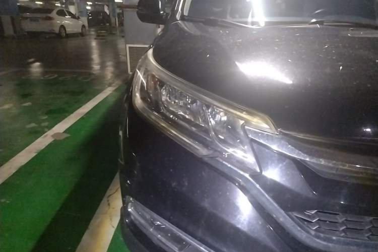 Used Honda CR-V 2015 2.0L two-wheel drive Fashion Edition Right Front Headlight