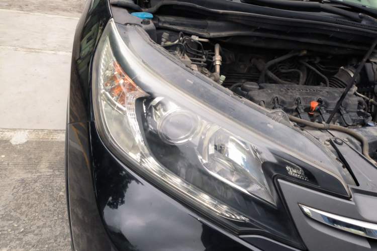 Used Honda CR-V 2015 2.0L 2WD Classic Edition Right Front Headlight