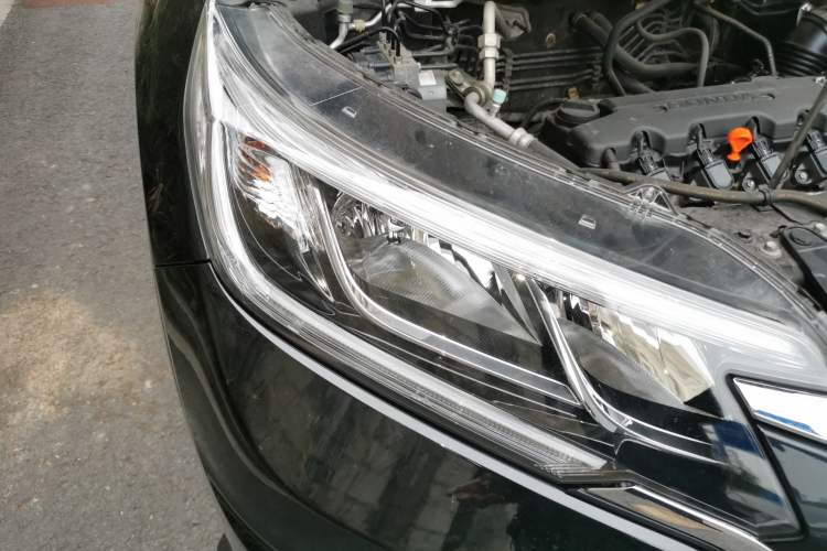 Used Honda CR-V 2015 2.0L two-wheel drive Fashion Edition Right Front Headlight