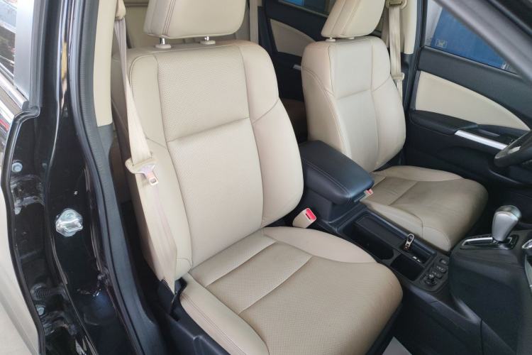 Used Honda CR-V 2015 2.4L four-wheel drive luxury version Right Front Seat