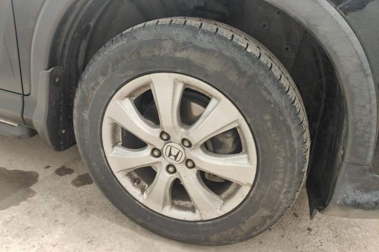 Used Honda CR-V 2015 2.0L 2WD Classic Edition Right Front Wheel Hub