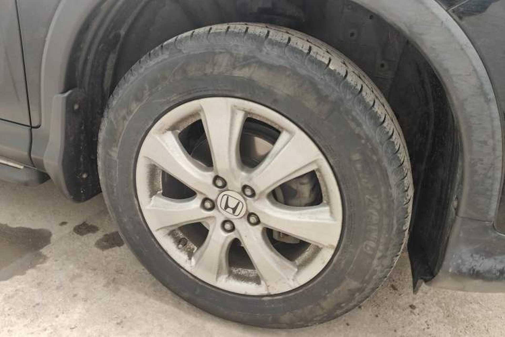 Used Honda CR-V 2015 2.0L 2WD Classic Edition Right Front Wheel Hub