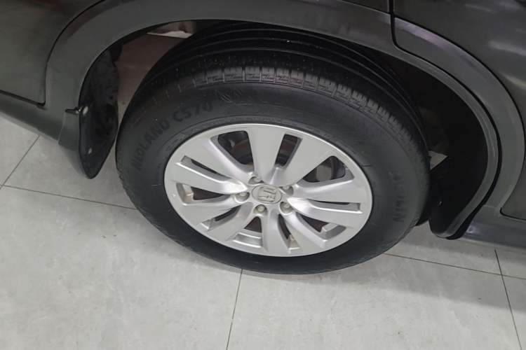 Used Honda CR-V 2015 2.0L two-wheel drive Fashion Edition Right Rear Wheel Hub