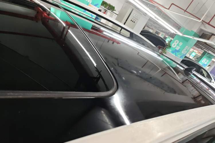 Used Honda CR-V 2015 2.0L two-wheel drive Fashion Edition Roof