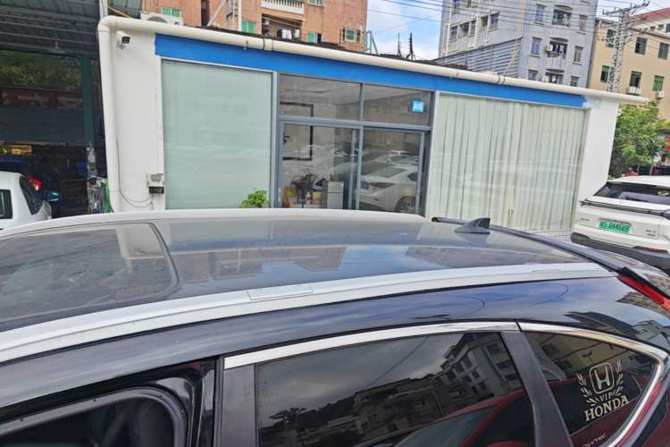 Used Honda CR-V 2015 2.0L two-wheel drive Fashion Edition Roof