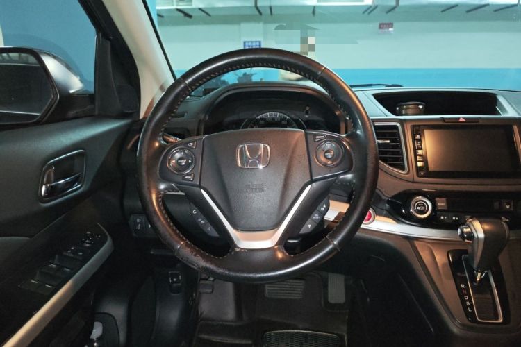 Used Honda CR-V 2015 2.4L four-wheel drive luxury version Steering Wheel