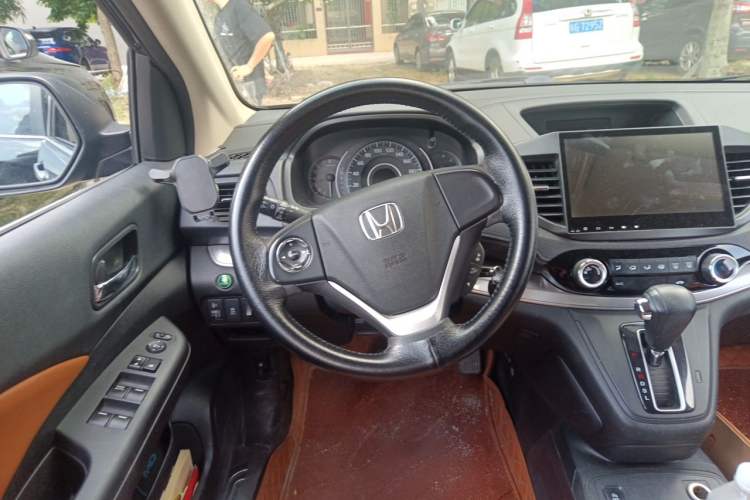 Used Honda CR-V 2015 2.0L two-wheel drive urban version Steering Wheel