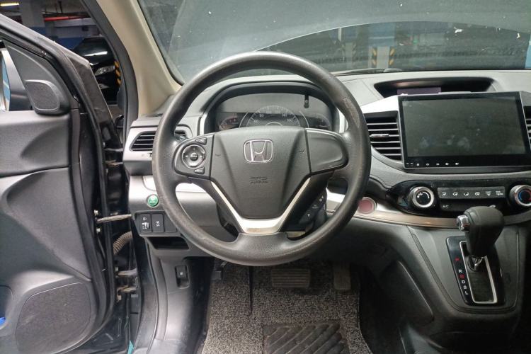Used Honda CR-V 2015 2.0L two-wheel drive Fashion Edition Steering Wheel