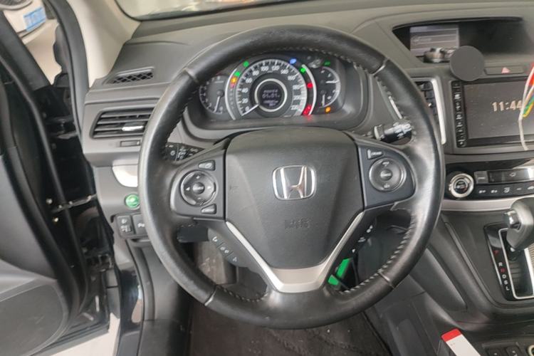 Used Honda CR-V 2015 2.4L four-wheel drive luxury version Steering Wheel