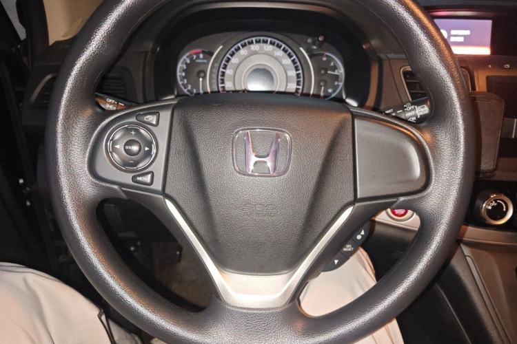 Used Honda CR-V 2015 2.0L two-wheel drive Fashion Edition Steering Wheel