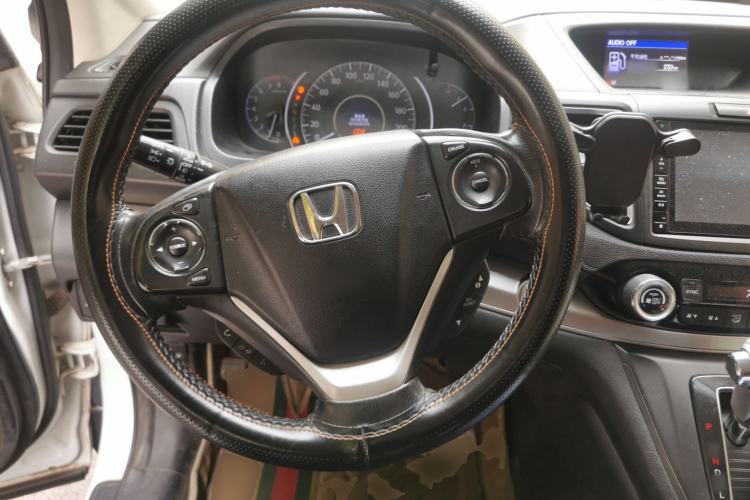 Used Honda CR-V 2015 2.4L four-wheel drive luxury version Steering Wheel