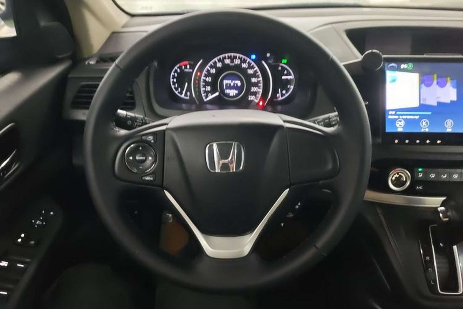 Used Honda CR-V 2015 2.0L two-wheel drive Fashion Edition Steering Wheel