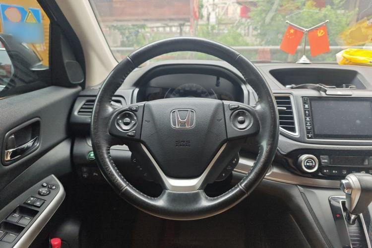 Used Honda CR-V 2015 2.4L four-wheel drive luxury version Steering Wheel